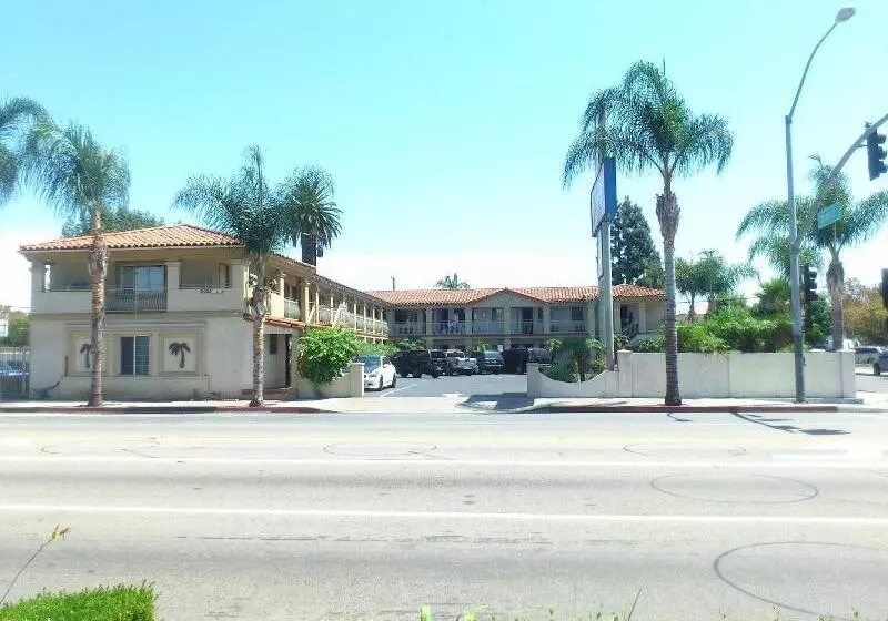 ホテル Santa Ana Travel Inn