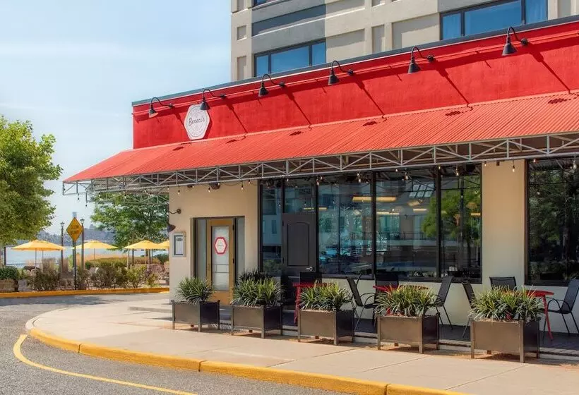 酒店 Sheraton Lincoln Harbor