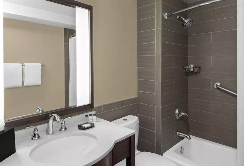 酒店 Sheraton Lincoln Harbor