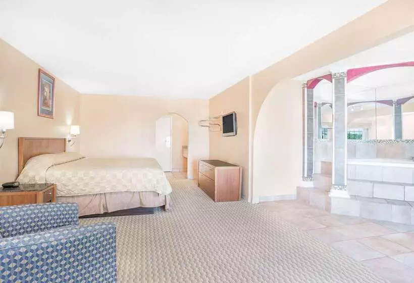 酒店 Super 8 By Wyndham San Angelo