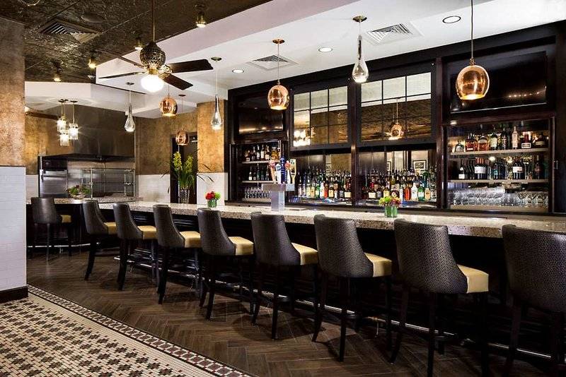 فندق The Royal Sonesta New Orleans