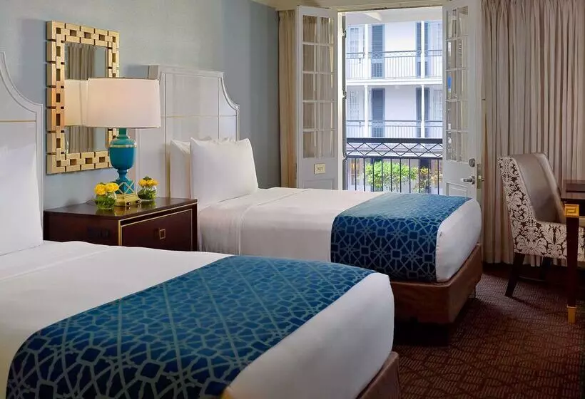 هتل The Royal Sonesta New Orleans
