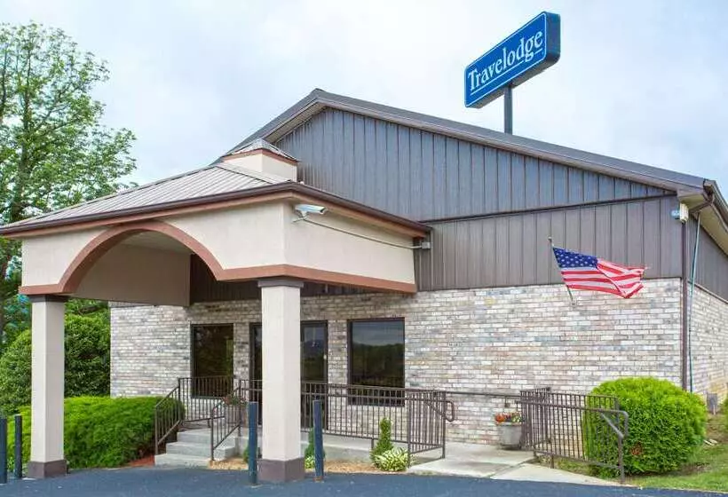 Отель Travelodge By Wyndham Wytheville
