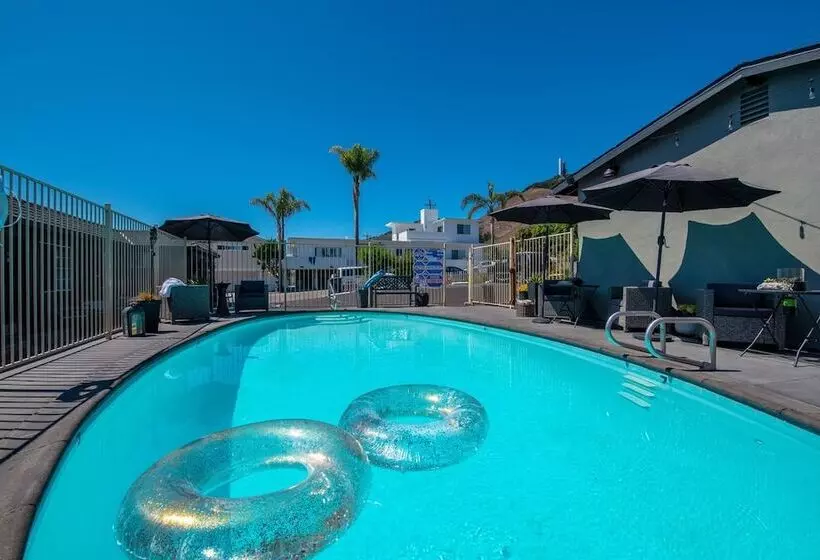 モーテル Shell Beach Inn