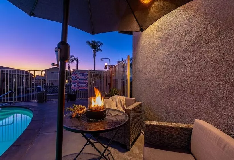 モーテル Shell Beach Inn