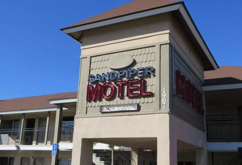 Sandpiper Motel