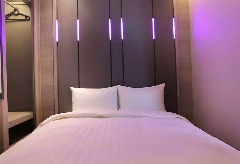 هاستل Kiwi Share Hotel Zhongli