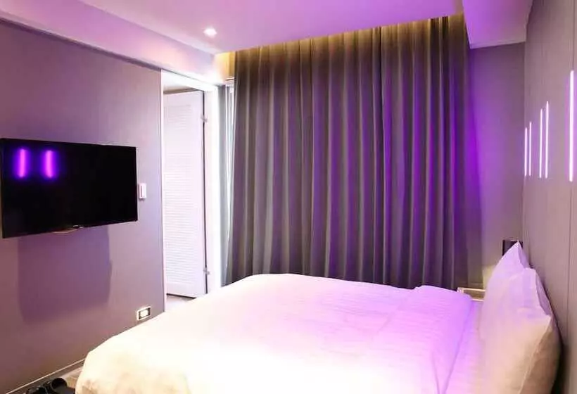 هاستل Kiwi Share Hotel Zhongli