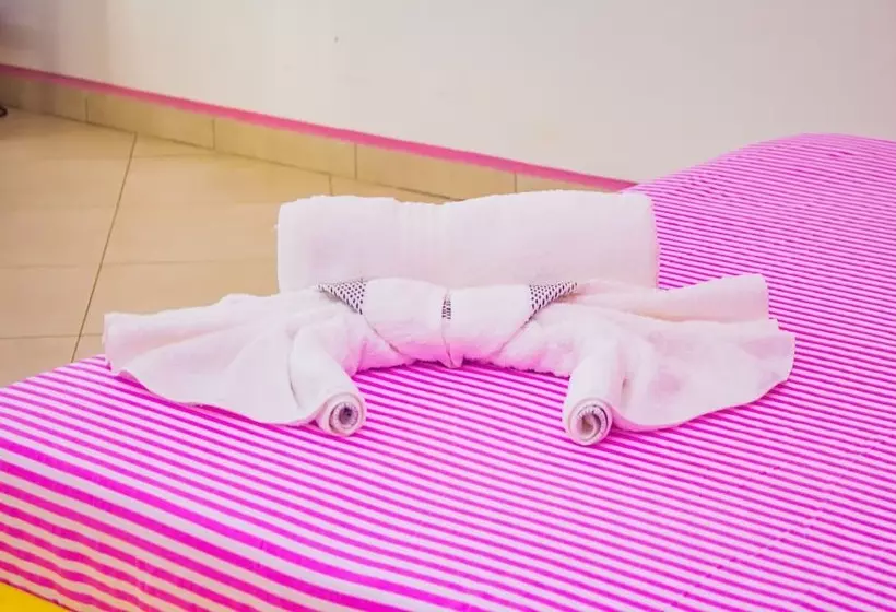 پانسیون Cambria