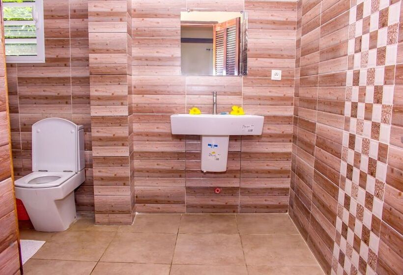 پانسیون Cambria