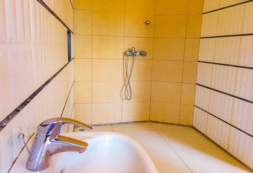 پانسیون Cambria