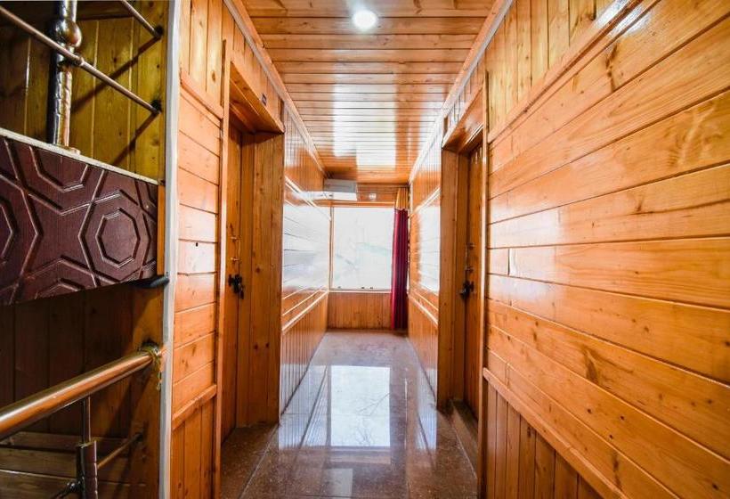 Hotel Capital O 66228  Sheeshnag