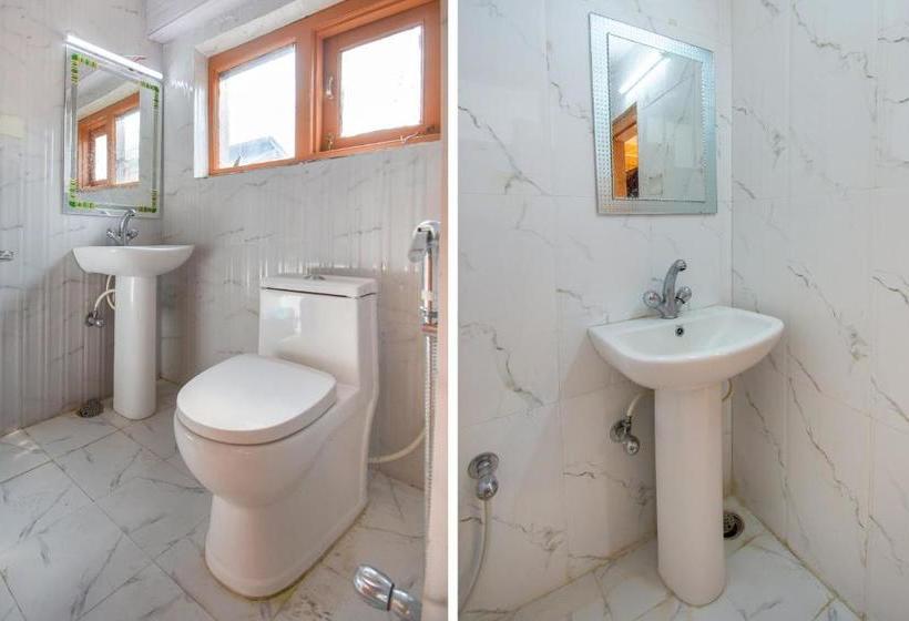 Hotel Capital O 66228  Sheeshnag