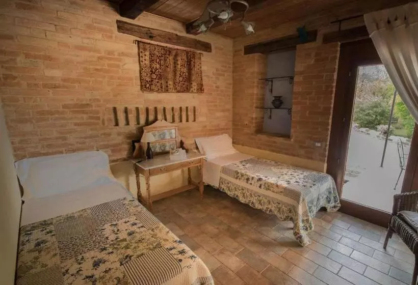 هتل Il Melograno Country Resort