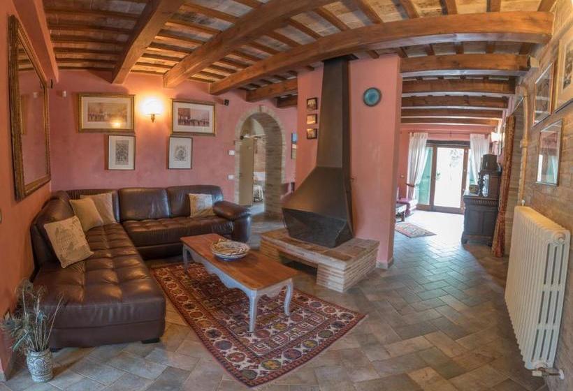 酒店 Il Melograno Country Resort