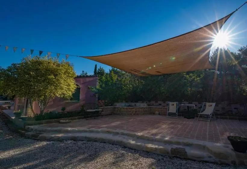 هتل Il Melograno Country Resort