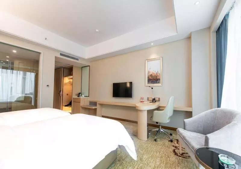 Hotelli Vienna International