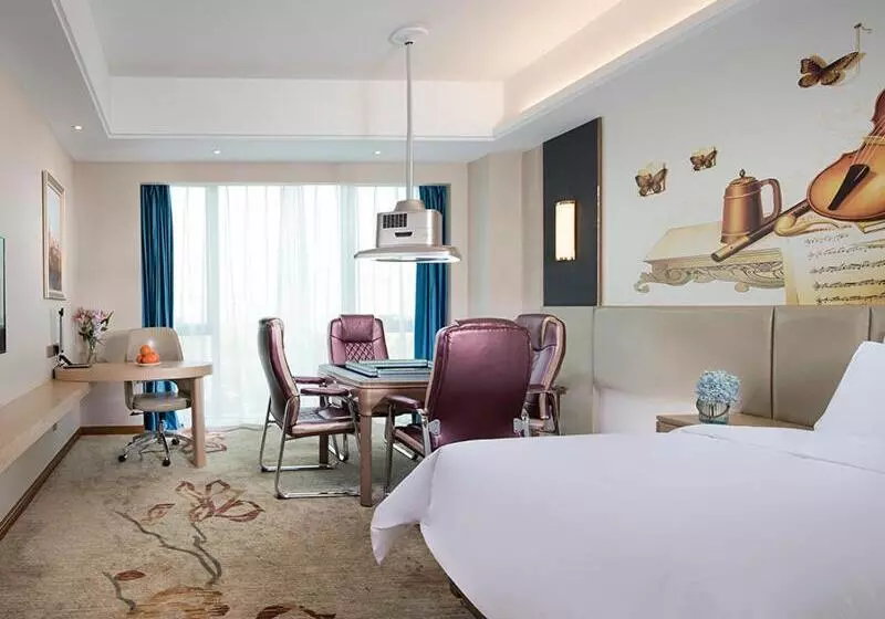 Hotelli Vienna International