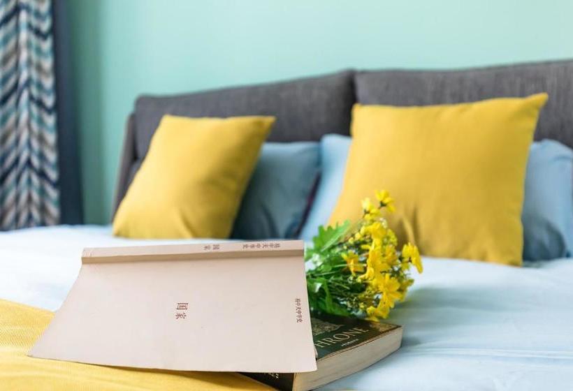 בית מלון כפרי Xining Chengzhong·ancient City Wall