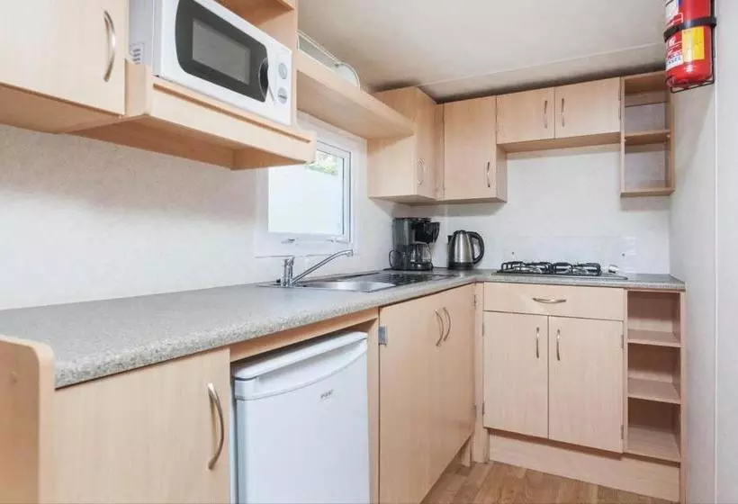 Lomakeskus Ra Veluwe Mobile Home