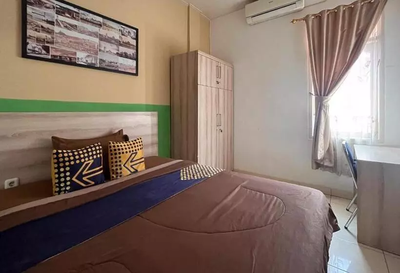 ホテル Reddoorz Near Underpass Simpang Patal Palembang