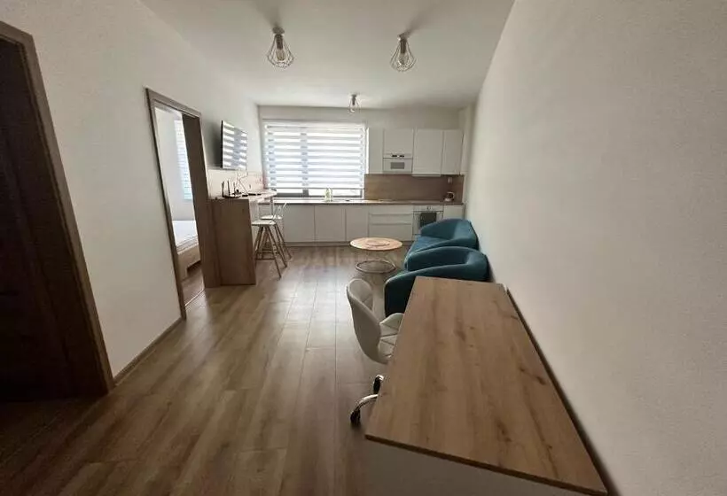 پانسیون Entrez Apartments 4   City Centre