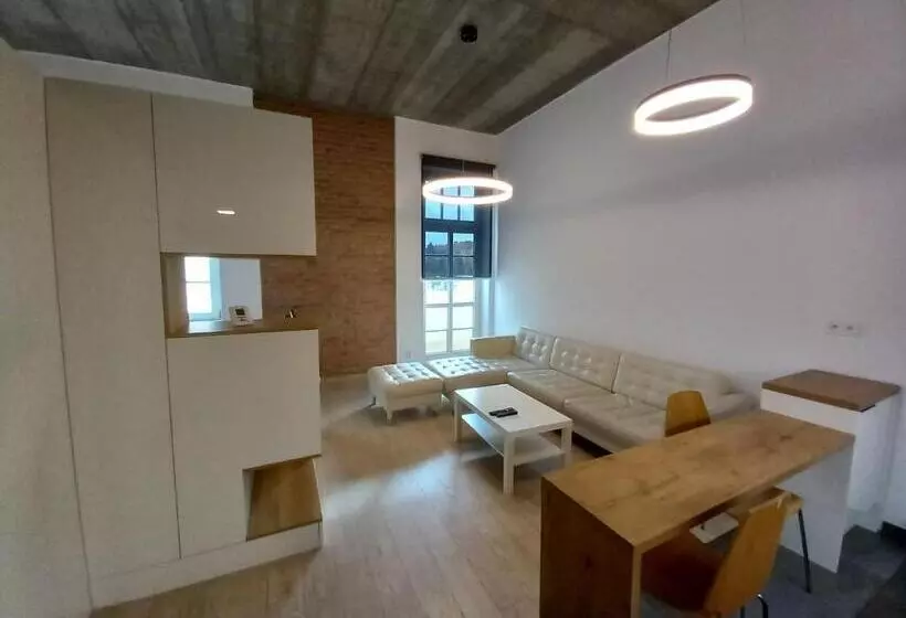 پانسیون Entrez Apartments 4   City Centre