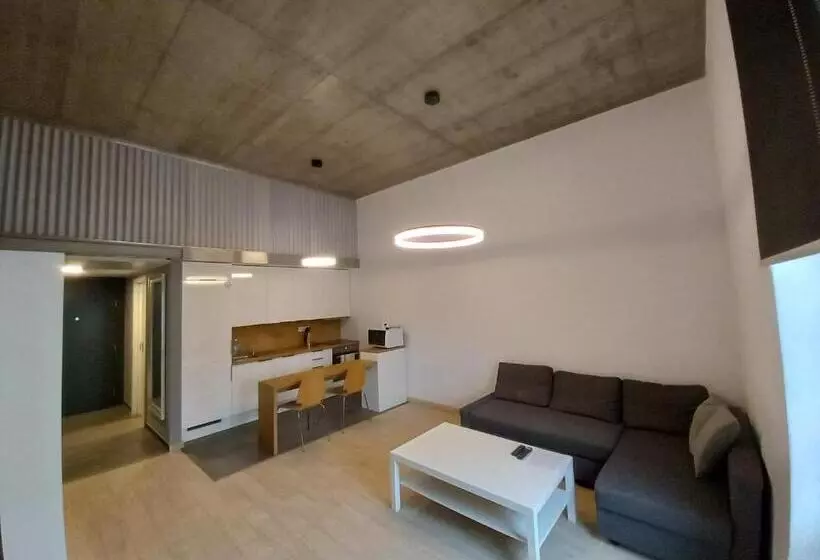 پانسیون Entrez Apartments 4   City Centre