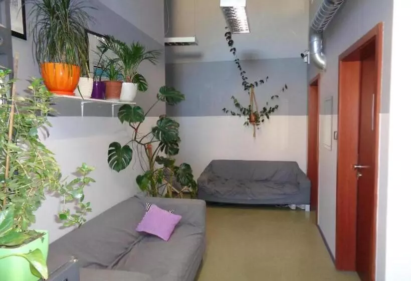 Go Hostel Rewolucji