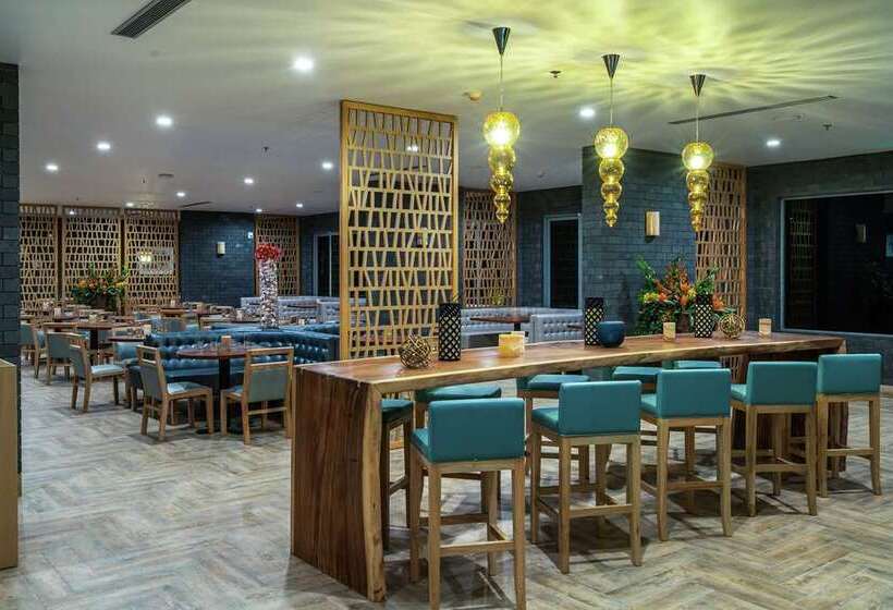 هتل Koi Resort Saint Kitts, Curio Collection By Hilton