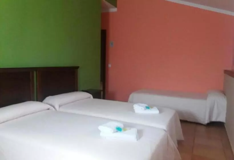 ユースホステル Hospedería Prepirineo