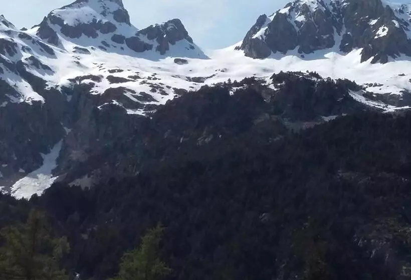 ユースホステル Hospedería Prepirineo