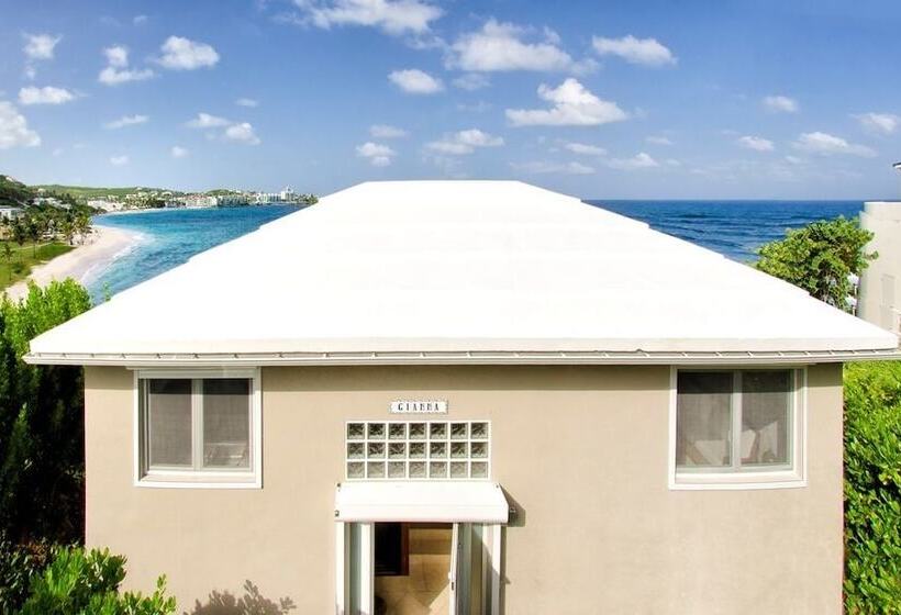 Beach House Younes By Island Properties Online