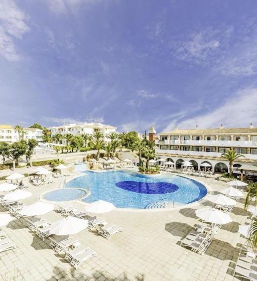 בית מלון כפרי Blau Punta Reina Junior Suites