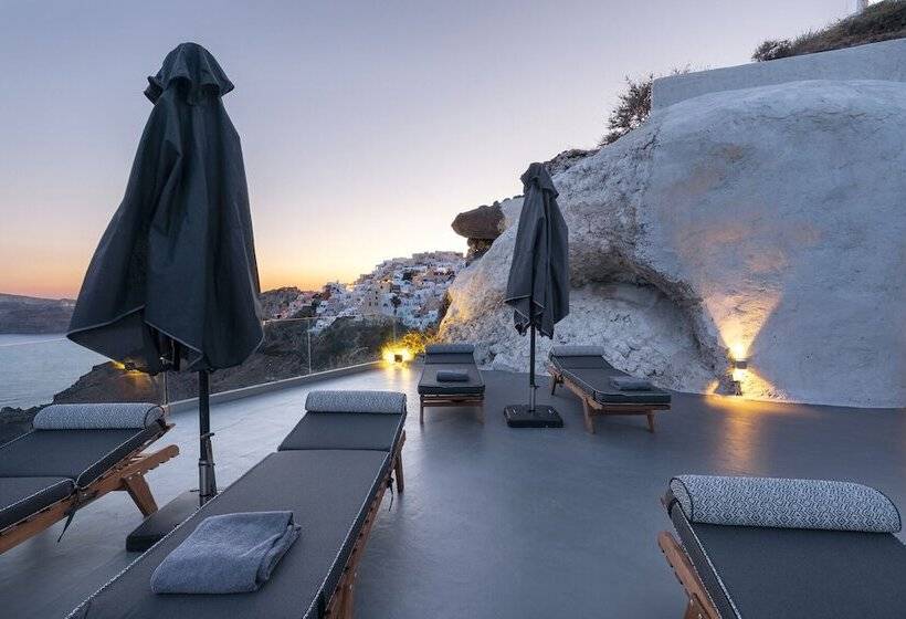 Pearl Of Caldera Oia Boutique Hotel By Pearl Hotel Collection