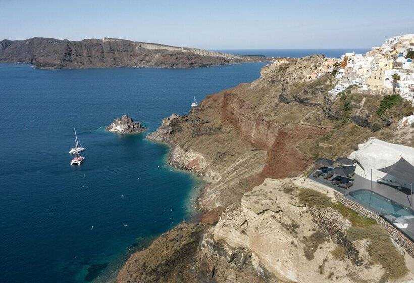 Pearl Of Caldera Oia Boutique Hotel By Pearl Hotel Collection