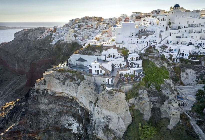 Pearl Of Caldera Oia Boutique Hotel By Pearl Hotel Collection