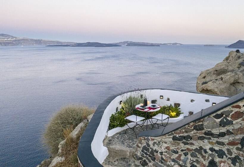 Pearl Of Caldera Oia Boutique Hotel By Pearl Hotel Collection