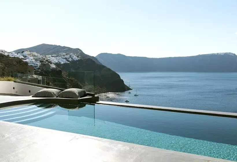 Pearl Of Caldera Oia Boutique Hotel By Pearl Hotel Collection