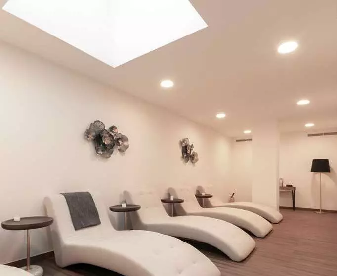 Boeira Garden Hotel Porto Gaia, Curio Collection By Hilton