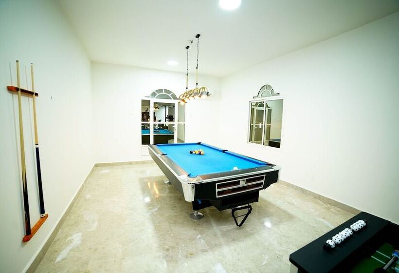 هتل Star Emirates Downtown