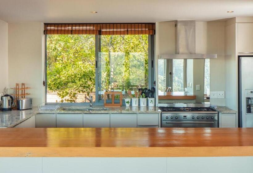 Oubaai Villa By Raw Africa Collection