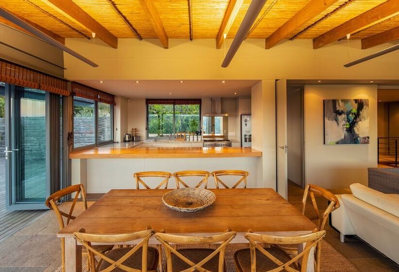 Oubaai Villa By Raw Africa Collection