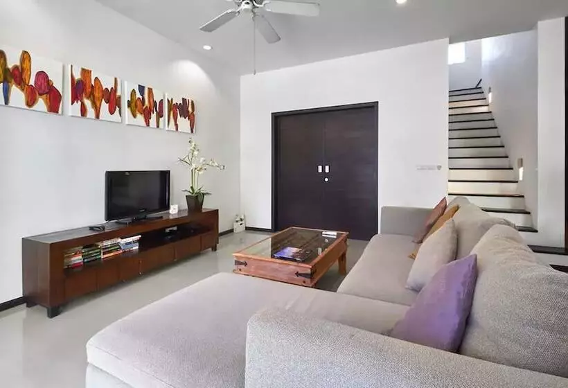 Oxygen Villa By Alexanders