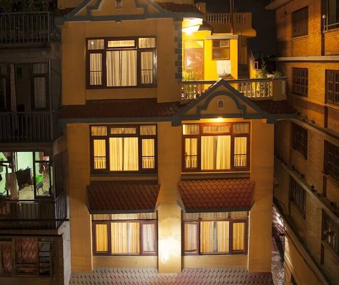 پانسیون Peace & Joy Guest House