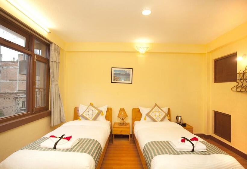 پانسیون Peace & Joy Guest House