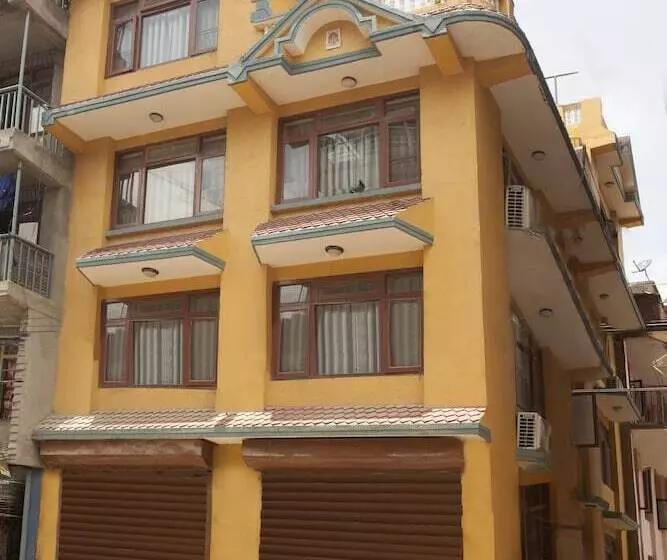 پانسیون Peace & Joy Guest House