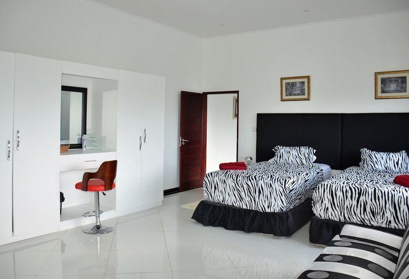 Majatalo The Olive Tree