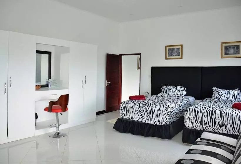 پانسیون The Olive Tree