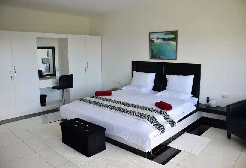 پانسیون The Olive Tree